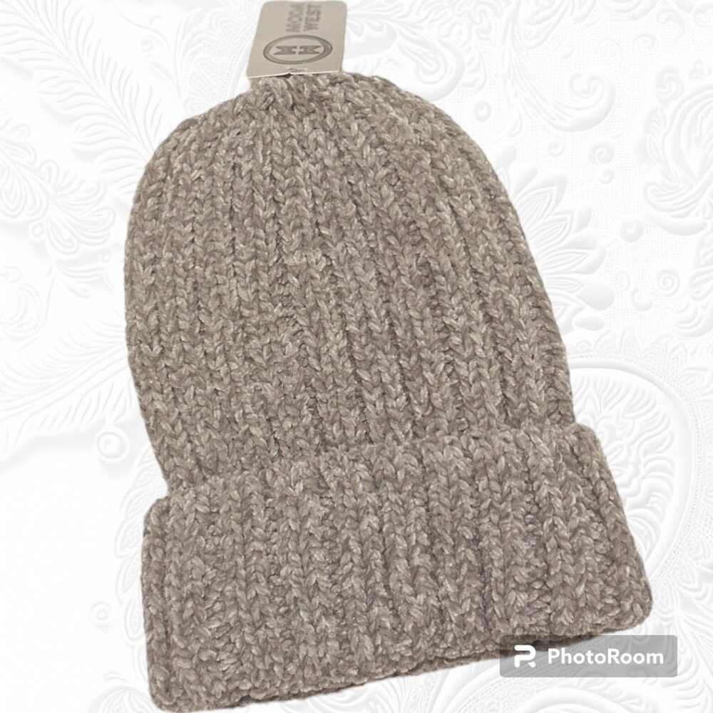 [NWT] Womens Beanie - Moda West